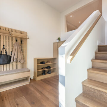 Nguyen – Back Entrance 10